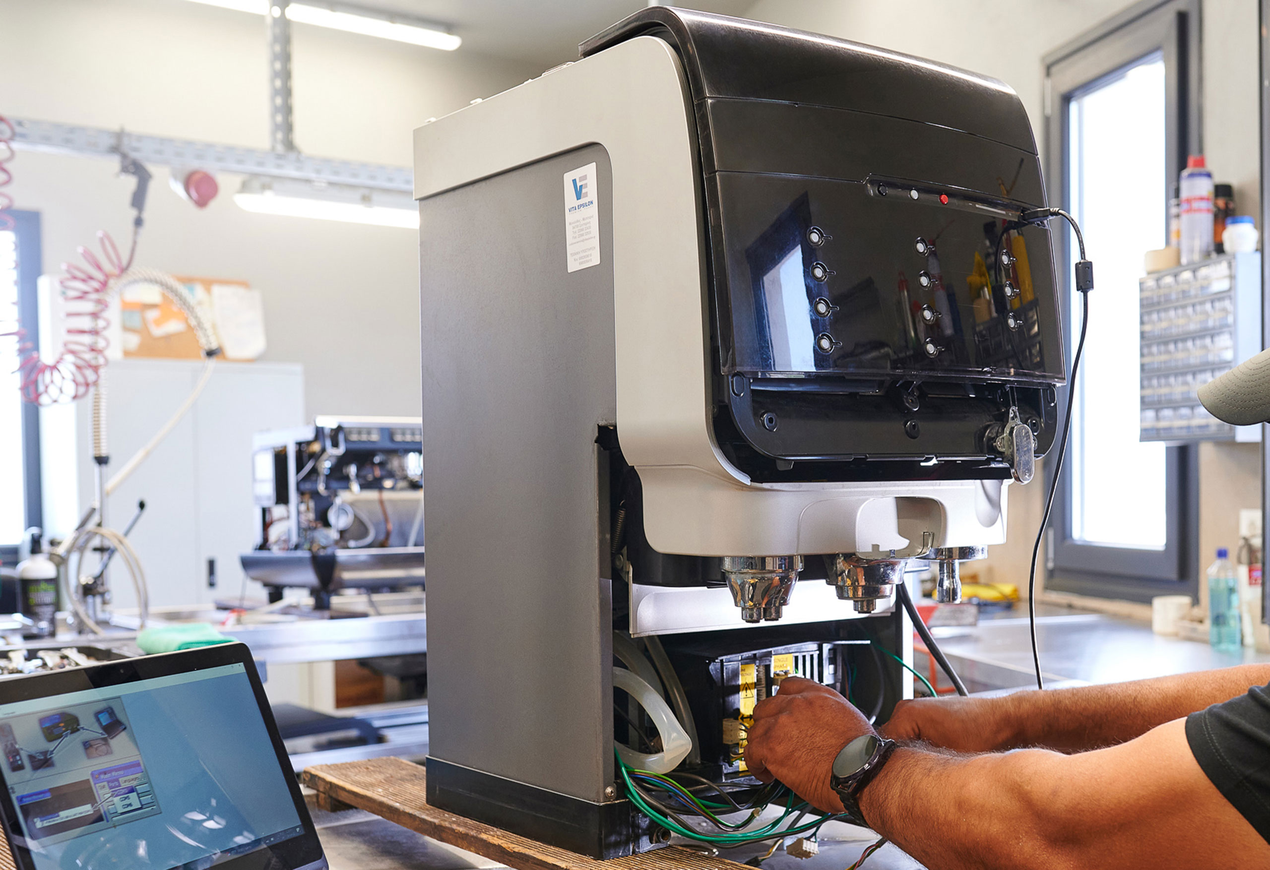 Τμήμα Συντήρησης Μηχανών Καφέ Coffee-Machines-in-house-service-VitaEpsilon